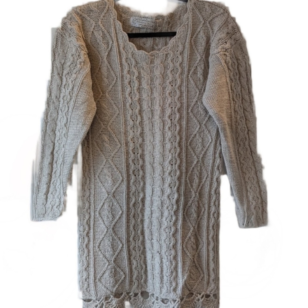 Vintage Cream Cable Knit Sweater Size M